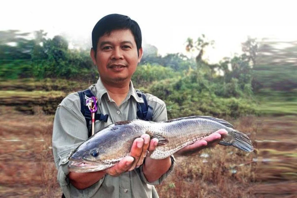 7 Cara Budidaya Ikan Gabus di Kolam Terpal, Potensi Bisnis Tinggi & Menguntungkan!